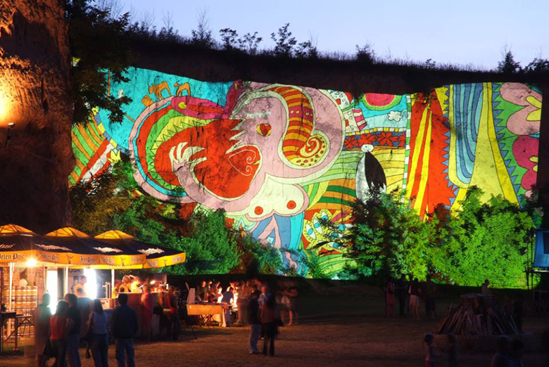 Dombos 2015