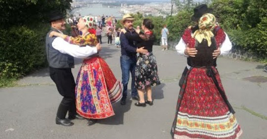 tancolj a magyarral